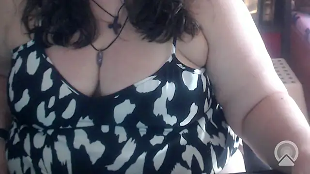 Snapshot of mayasmith chatting on October 5, 12:21 pm mayasmith online show from October 5, 12:21 pm