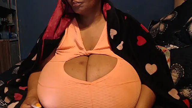 Snapshot of CUTEFIRMMELONSS chatting on September 20, 9:57 pm CUTEFIRMMELONSS online show from September 20, 9:57 pm