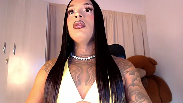 XXVIOLETTAXX online show from July 22, 10:38 am