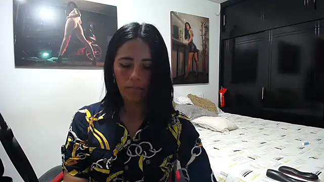 sharoon cheerry online show from February 19, 5:45 pm