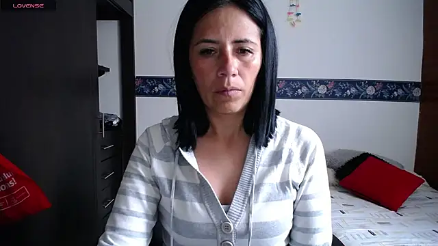 Snapshot of sharoon_cheerry chatting on September 19, 12:04 pm sharoon cheerry online show from September 19, 12:04 pm