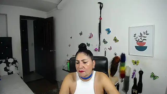 mature bigboobs10 online show from January 17, 4:42 am