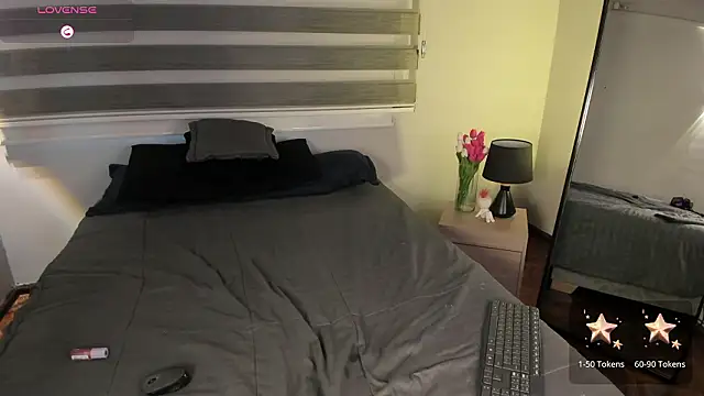 MERIDA TAYLOR online show from March 25, 3:26 pm