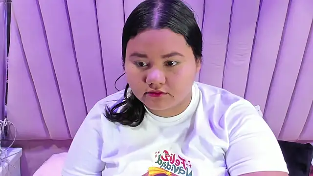 ValenTitis online show from September 17, 8:40 pm