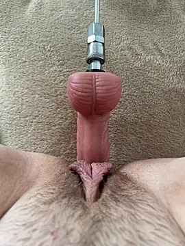 MiaBlossom online show from March 27, 9:10 am