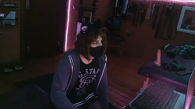 Ginny-the-bdsm-nympho online show from November 13, 5:56 pm