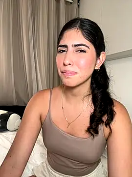Snapshot of Gaby_zahir_ chatting on September 14, 2:20 am Gaby zahir online show from September 14, 2:20 am