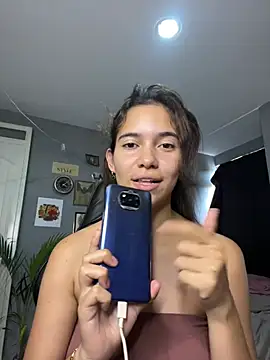 Sallye  online show from April 10, 8:04 pm