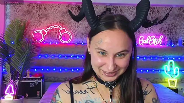 Cool Freak  online show from July 3, 9:59 am