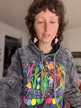 mossy kiss online show from February 15, 6:29 pm