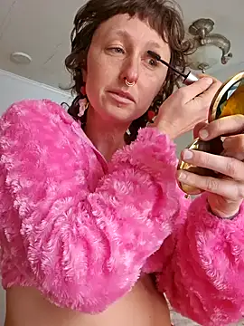 mossy kiss online show from January 31, 7:11 pm