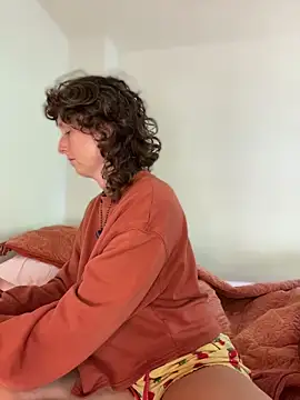 mossy kiss online show from April 30, 6:46 pm