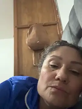 Snapshot of gabiTetas chatting on October 15, 11:40 pm gabiTetas online show from October 15, 11:40 pm