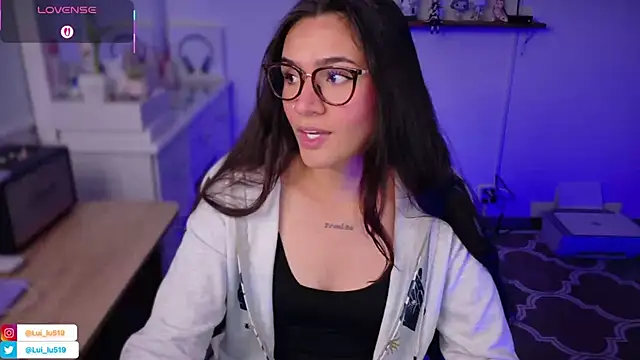 ImLui lu online show from December 13, 10:05 pm