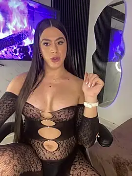 Naughtysofiaa online show from July 26, 2:19 am