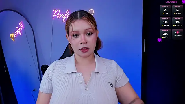 daniela hornny online show from June 7, 5:36 am
