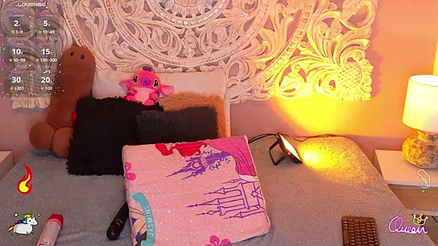 MalaikaBrown online show from July 9, 7:33 am