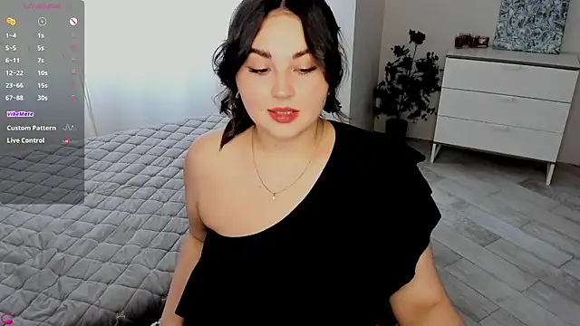 Talla a online show from April 29, 11:24 am