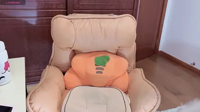 4uoki online show from October 26, 2:45 pm