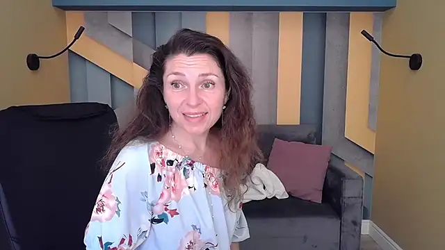 EllaLong online show from November 12, 12:58 pm