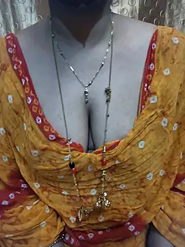 tuttifrutti17 online show from July 8, 4:53 pm
