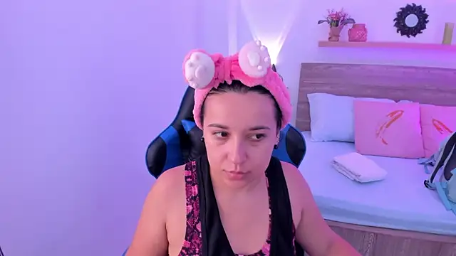 izaro22 online show from September 29, 12:54 pm