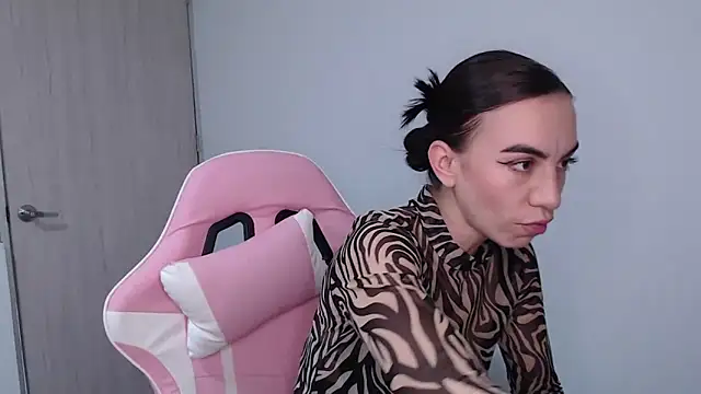 angel girl0610 online show from February 20, 9:04 pm