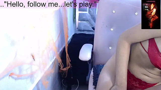 toxxxic cams online show from November 5, 10:15 pm