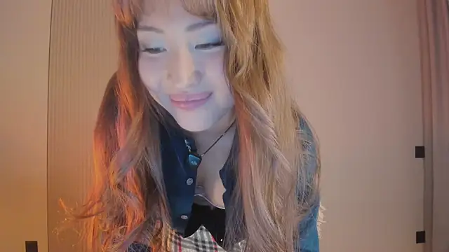 kawaii mia online show from March 22, 3:51 pm