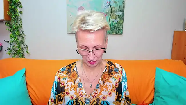 iamyourdream89 online show from November 29, 9:19 pm