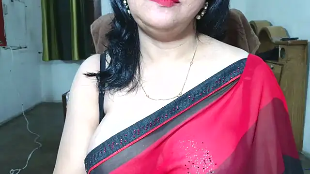 Cute Mahi22 online show from February 4, 6:49 am