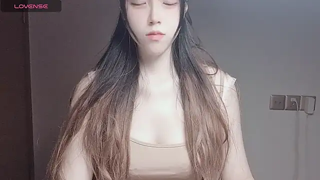 VaerySaenz online show from November 14, 1:33 pm