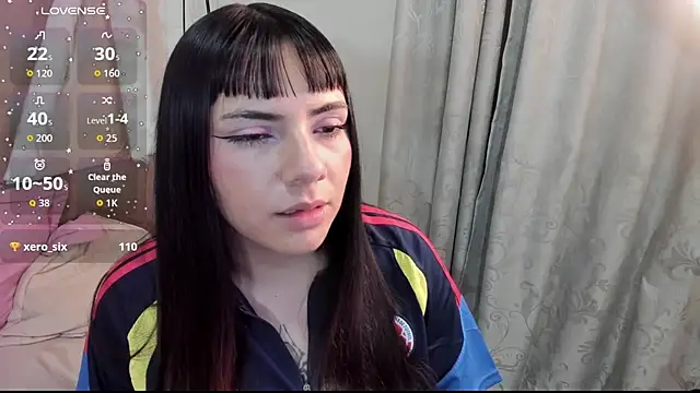 xhinata hyugax online show from June 18, 12:23 am