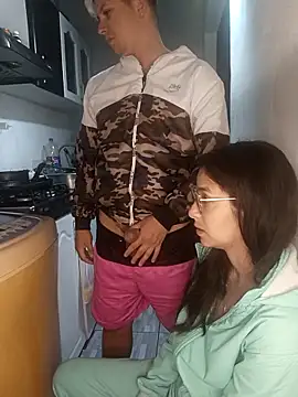 kingofqueenxxx online show from September 26, 2:09 am