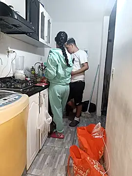 kingofqueenxxx online show from September 24, 1:48 am