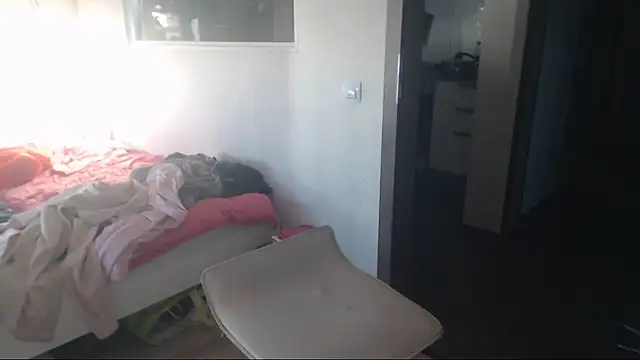 Snapshot of amanda_kiss_kiss chatting on October 18, 1:47 pm amanda kiss kiss online show from October 18, 1:47 pm