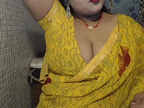 Oh Maya online show from December 1, 11:58 am