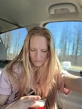 GoldenFlameGoddess online show from October 5, 8:36 pm