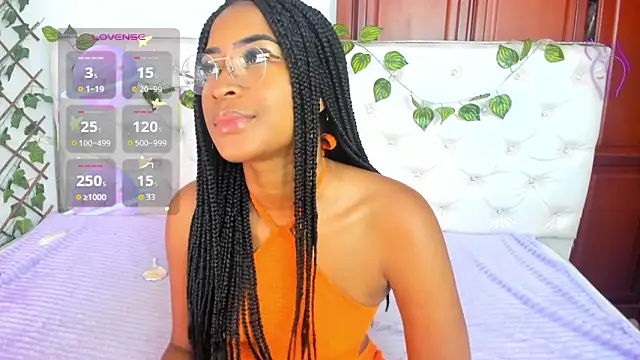 Snapshot of Andrea_Williams24 chatting on September 19, 12:59 pm Andrea Williams24 online show from September 19, 12:59 pm