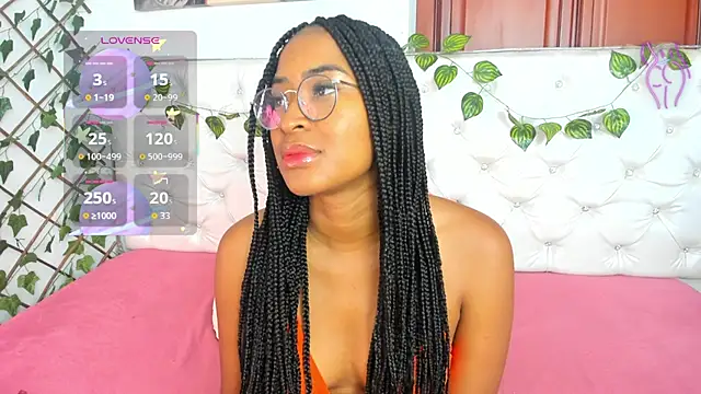 Snapshot of Andrea_Williams24 chatting on October 11, 12:41 pm Andrea Williams24 online show from October 11, 12:41 pm