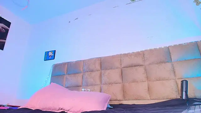  sex mia online show from September 22, 7:23 pm