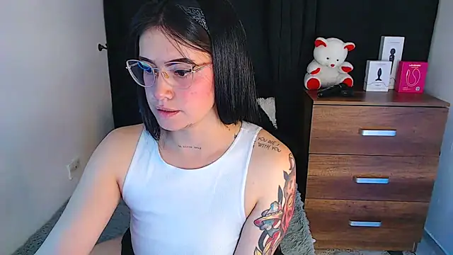 Snapshot of Isa_Maiden1 chatting on September 17, 2:26 pm Isa Maiden1 online show from September 17, 2:26 pm