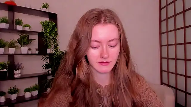 Snapshot of KateCuddle chatting on September 15, 2:31 am KateCuddle online show from September 15, 2:31 am