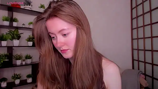 KateCuddle online show from February 24, 2:55 am