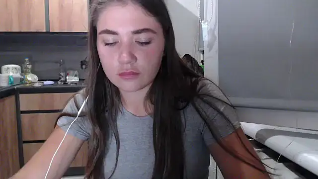 Snapshot of delightful_sofi chatting on September 14, 6:28 pm delightful sofi online show from September 14, 6:28 pm