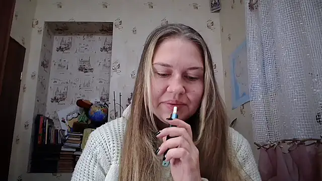 Snapshot of dream_alexa chatting on October 19, 2:35 am dream alexa online show from October 19, 2:35 am