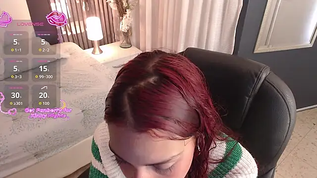 LiaVillalobos online show from February 19, 12:59 pm