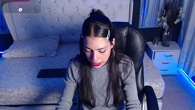 LiaVillalobos online show from September 25, 12:48 pm