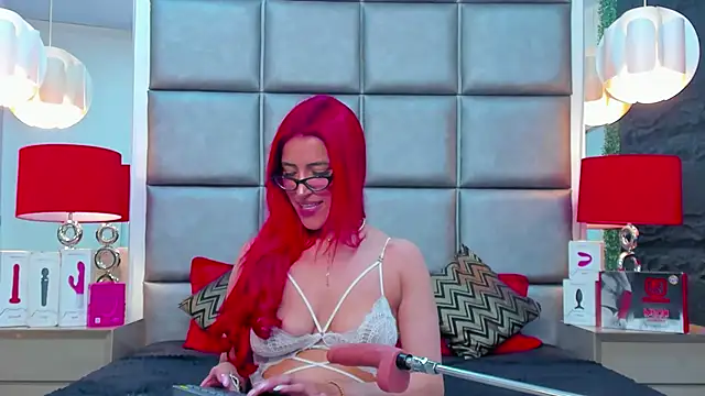 AllissaBrowm online show from February 4, 7:06 pm