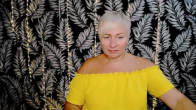 Snapshot of Olivia_playful chatting on October 11, 11:47 am Olivia playful online show from October 11, 11:47 am